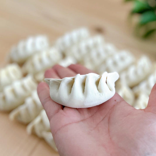 『一般的な餃子の約1.7倍の大きさ』